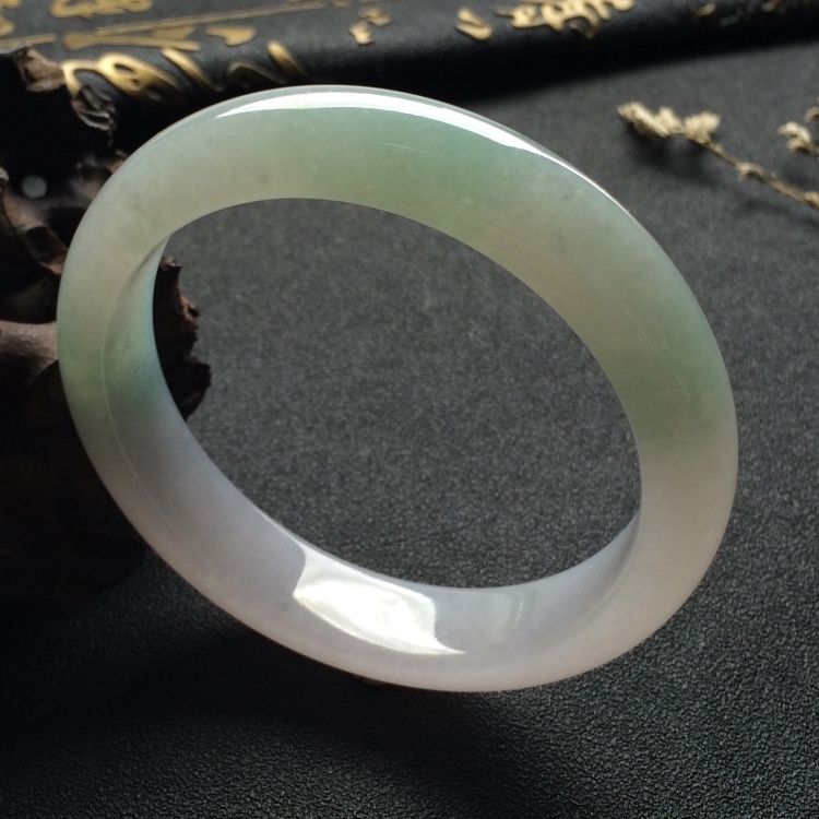 （超值推荐）糯冰种晴水手镯（56.8mm）