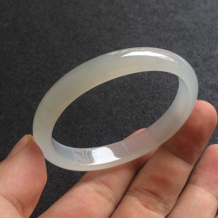 （超值推荐）冰种晴水贵妃镯（54.4mm-48.7mm）