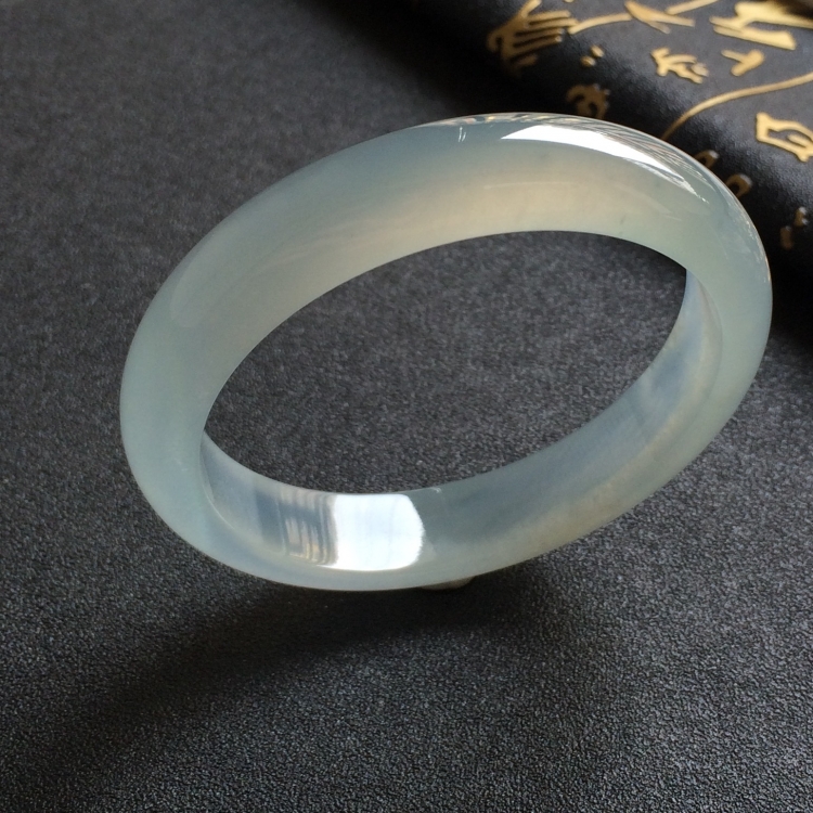 （超值推荐）冰种晴水手镯（56mm）
