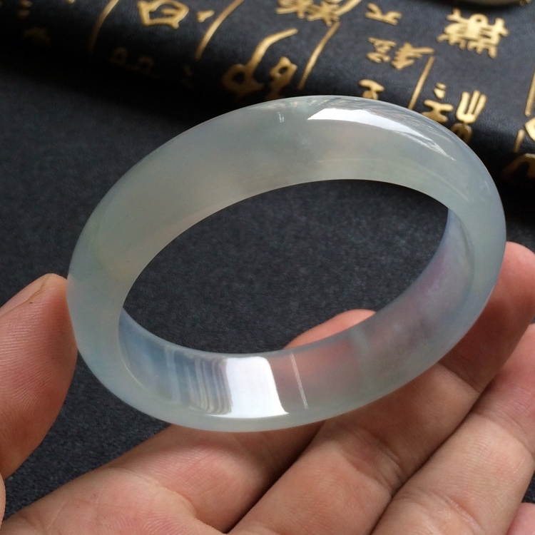 （超值推荐）冰种晴水手镯（57.2mm）