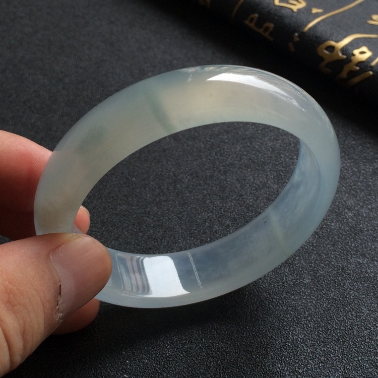 （超值推荐）冰种晴水手镯（57.2mm）