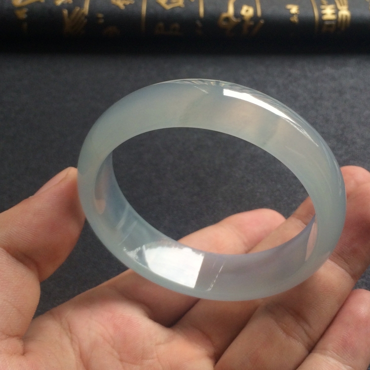 （超值推荐）冰种晴水手镯（56.4mm）