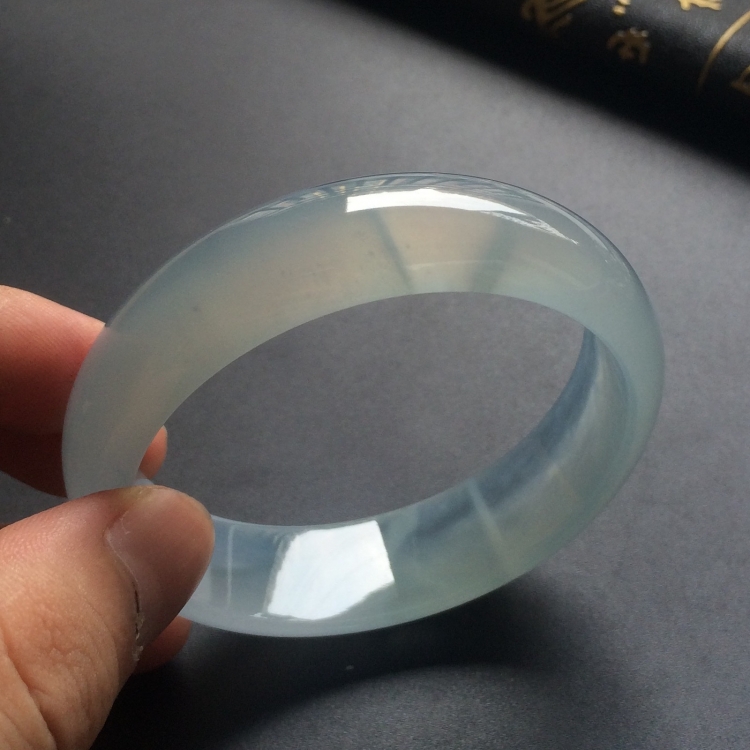 （超值推荐）冰种晴水手镯（56.4mm）