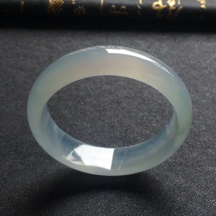（超值推荐）冰种晴水手镯（56.4mm）