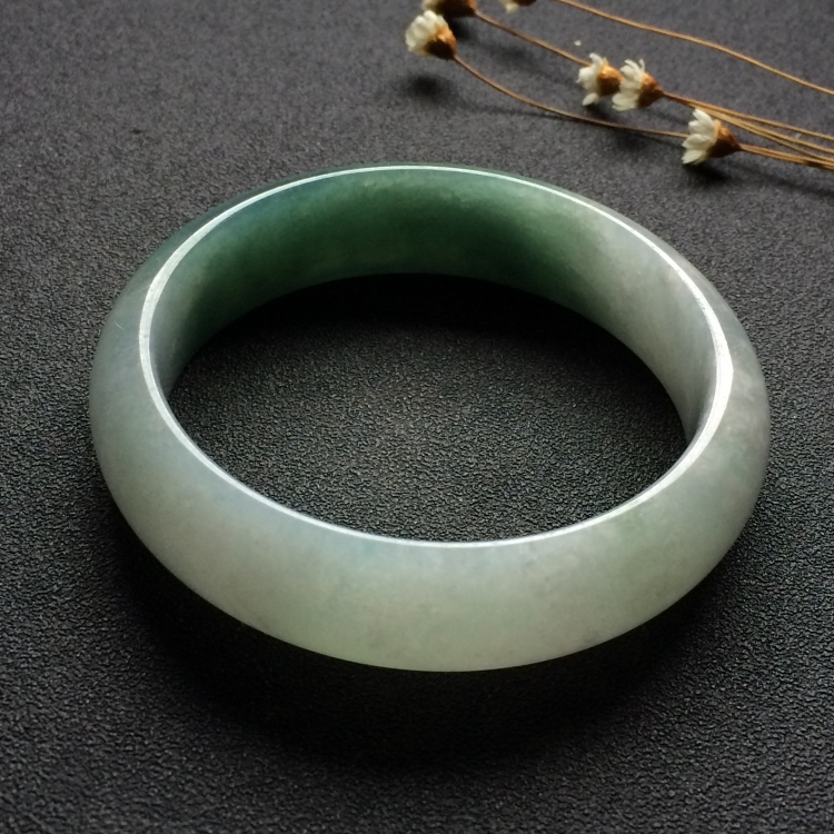 （超值推荐）糯冰种晴水手镯（58.2mm）