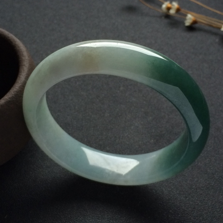 （超值推荐）糯冰种晴水手镯（59mm）