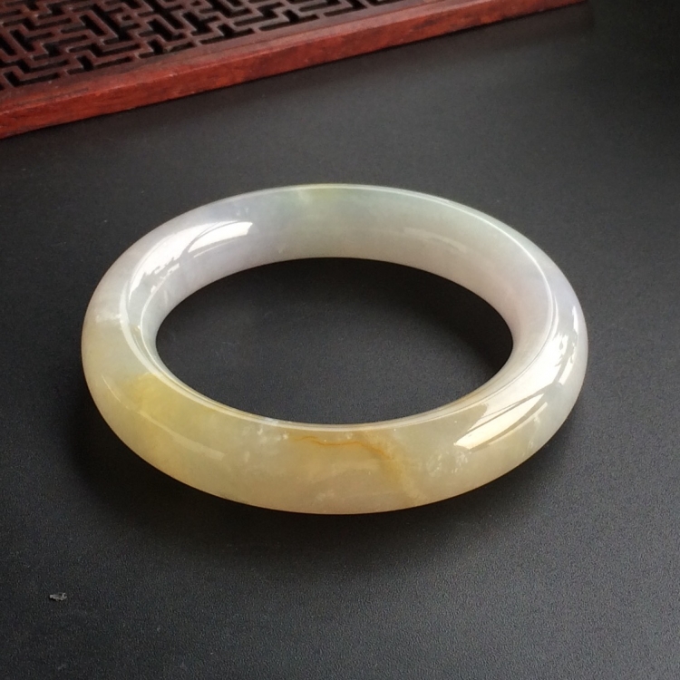 (超值推荐)糯冰种黄翡圆条手镯(52.8mm)