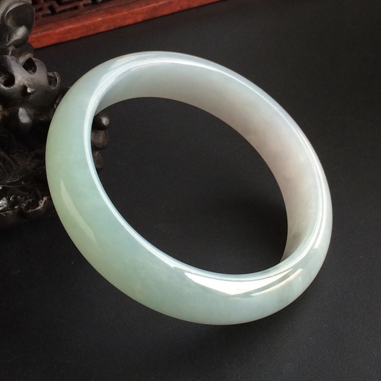 (超值推荐)糯冰种晴水手镯(58.6mm)