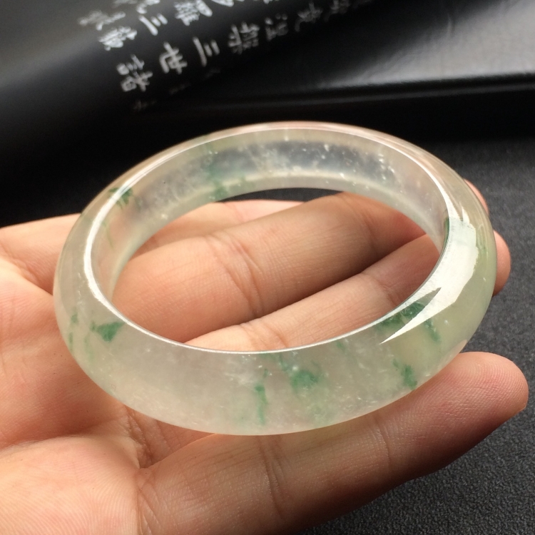 （超值推荐）冰种飘花手镯（53.4mm）