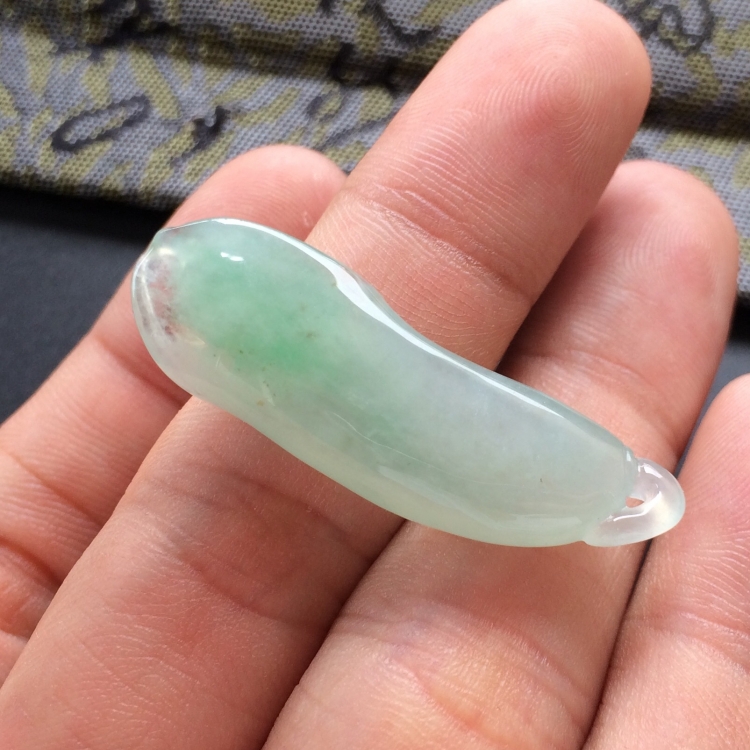 (超值推荐)糯冰种绿晴水兰花挂件