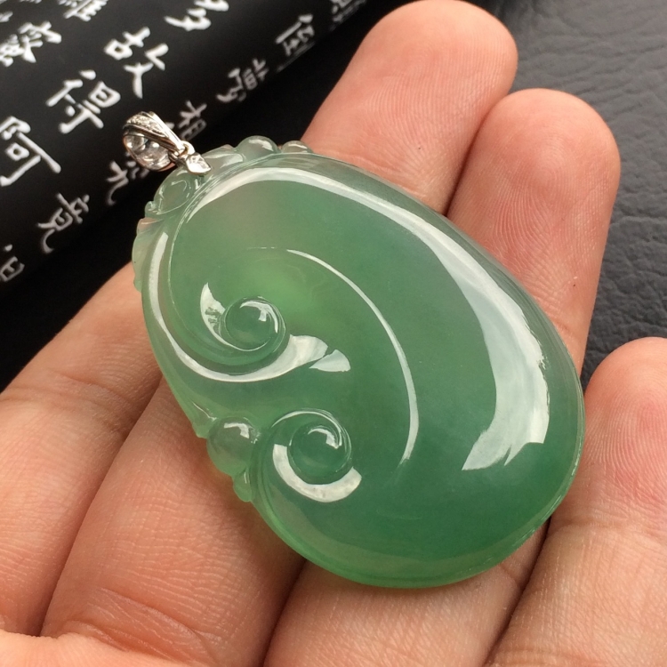 （超值推荐）冰种晴水如意挂件