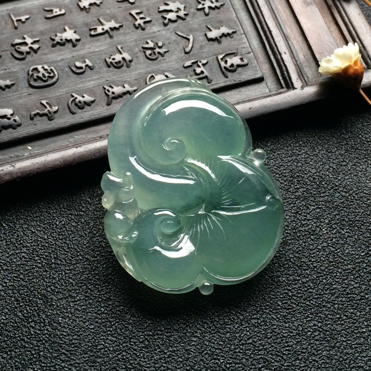 （超值推荐）冰种晴水略飘花如意挂件