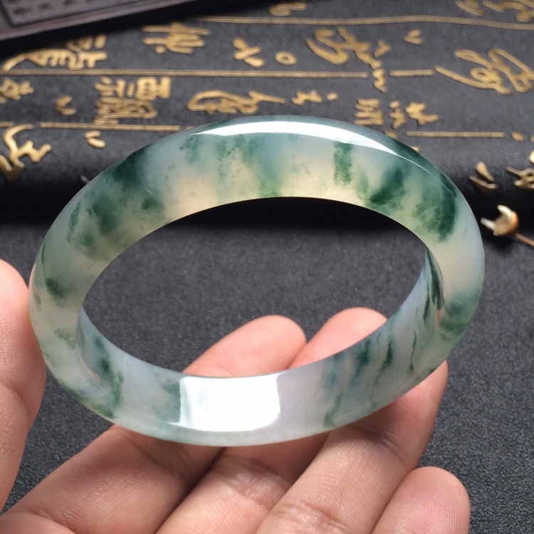 （超值推荐）冰种飘花手镯（57.1mm）