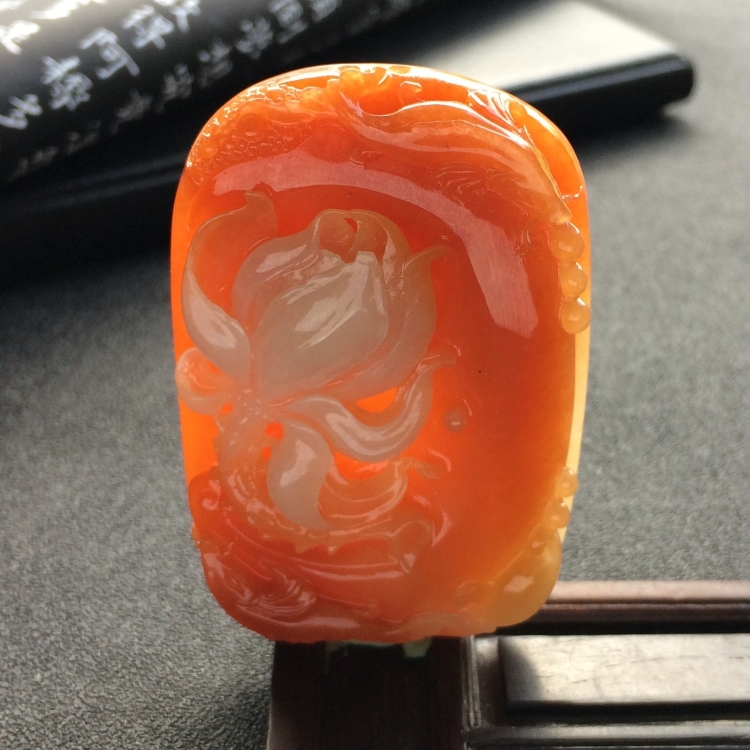 （超值推荐）糯冰种红黄翡年年有余挂件