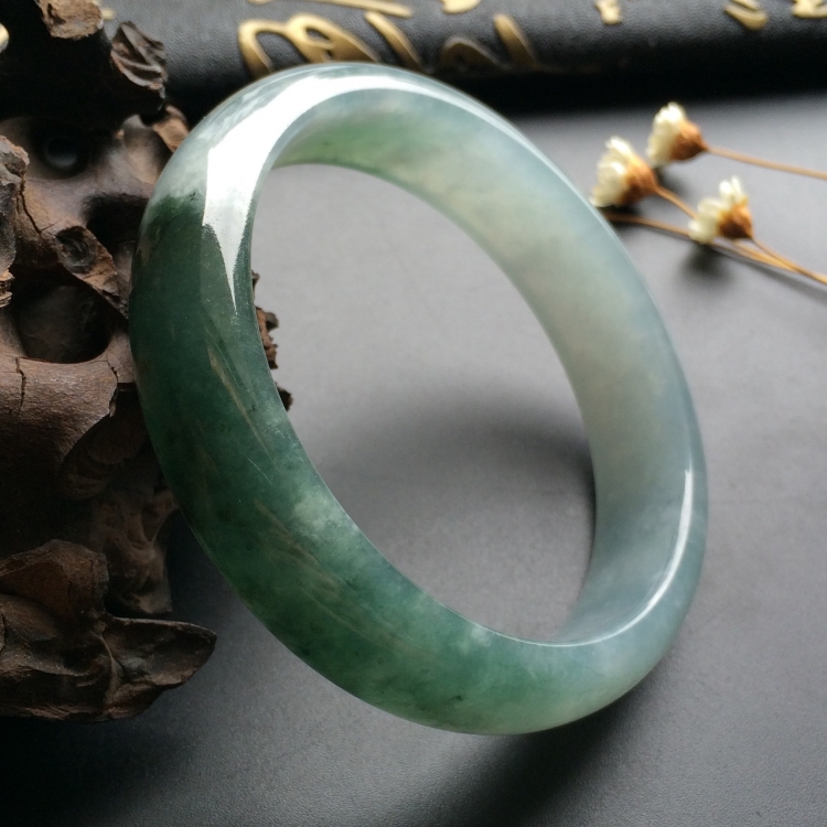 （超值推荐）糯冰种晴水手镯（54mm）
