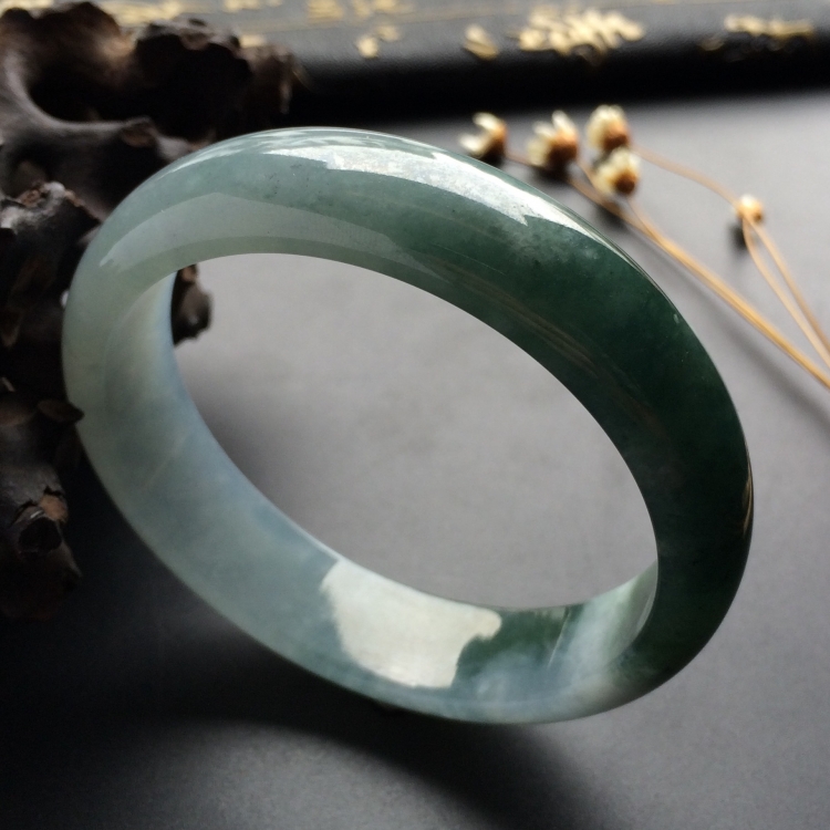 （超值推荐）糯冰种晴水手镯（54mm）
