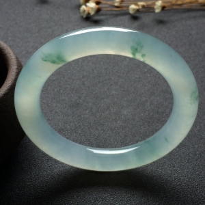 （超值推荐）冰种略飘花圆条手镯（55.3mm)