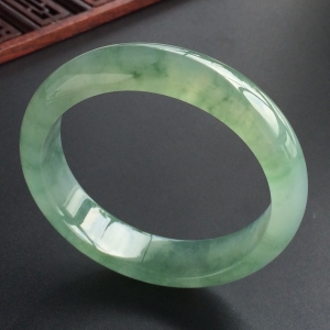 (超值推荐)冰种飘花手镯(54.6mm)