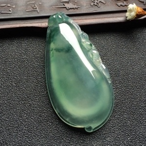 （超值推荐）冰种飘花福瓜挂件