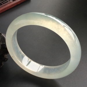 ( 超值推荐)冰种晴水手镯(56.5mm)