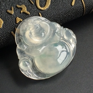(超值推荐)冰种略飘花玉佛挂件
