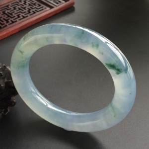 (超值推荐)冰种紫罗兰飘花圆条手镯(57.8mm)