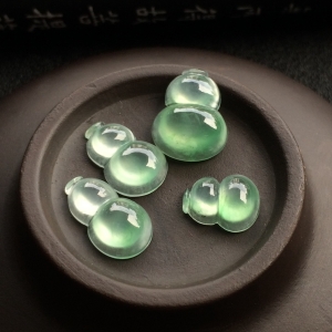（超值推荐）冰种晴水葫芦戒面（一批走）