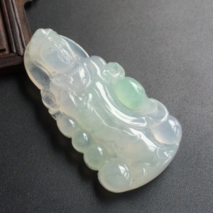 (超值推荐)冰种晴水观音挂件