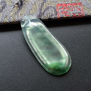 (超值推荐)冰种飘花福瓜挂件