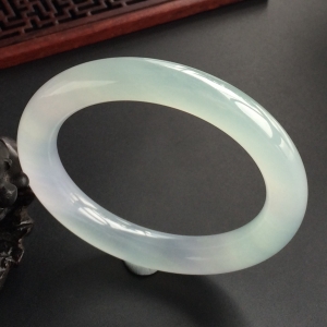 (超值推荐)冰种晴水圆条手镯(55.6mm)