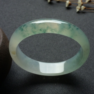 （超值推荐）冰种飘花贵妃镯（56mm-49.7mm）