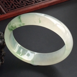 (超值推荐)冰种飘花贵妃镯(55.2mm-49mm)