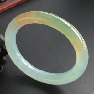 (超值推荐)糯冰种晴水黄翡圆条手镯(54.1mm)