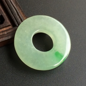 (超值推荐)冰种飘翠平安扣挂件
