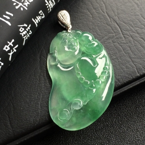（超值推荐）冰种飘花逍遥佛挂件