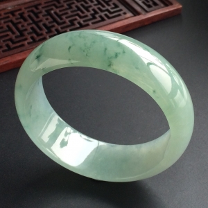 (超值推荐)糯冰种飘花手镯(58.3mm)