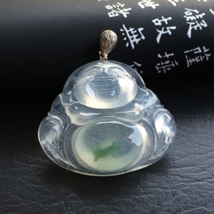 （超值推荐）冰种略飘花玉佛挂件