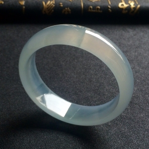 （超值推荐）冰种晴水手镯（56.4mm）
