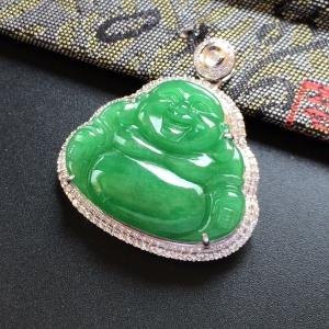 (超值推荐)糯冰种翠绿镶白金钻石玉佛胸坠