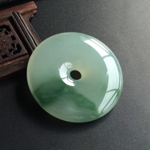 (超值推荐)糯冰种飘花平安扣挂件