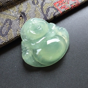 (超值推荐)糯冰种晴水玉佛挂件