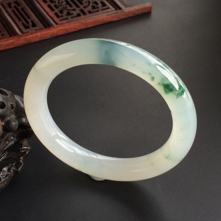 (超值推荐)冰种飘花圆条手镯(55.5mm)