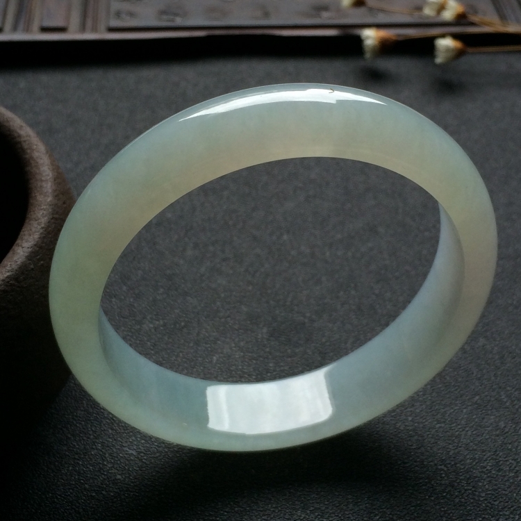 （超值推荐）糯冰种晴水手镯（57mm）