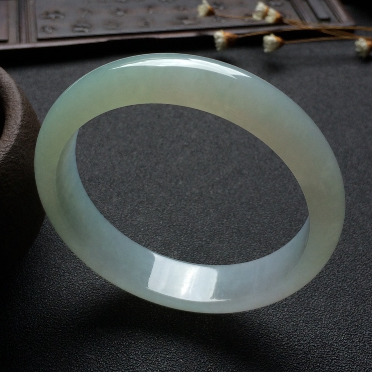 （超值推荐）糯冰种晴水手镯（57mm）