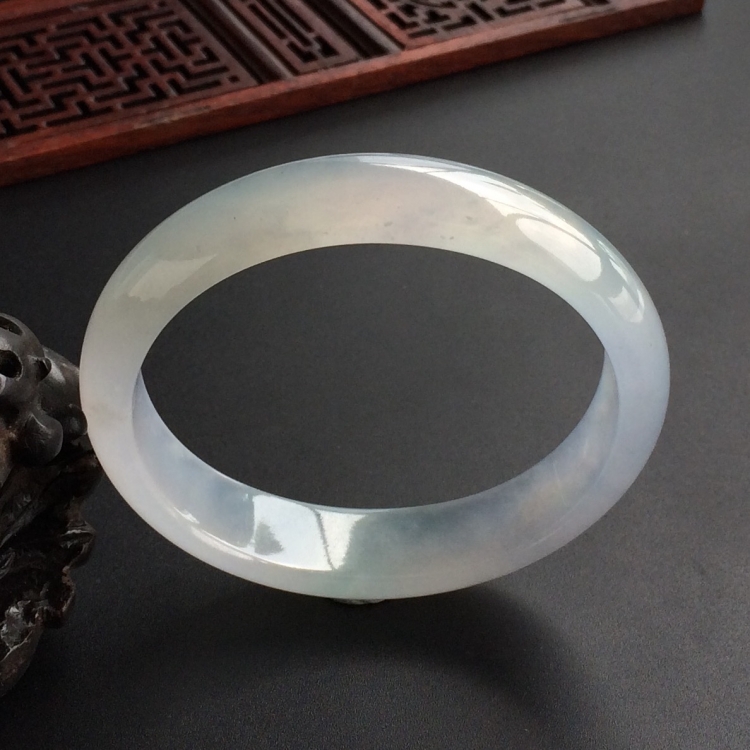 (超值推荐)冰种晴水贵妃镯(58.3mm-51.5mm)