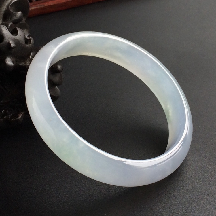 (超值推荐)冰种晴水贵妃镯(58.3mm-51.5mm)