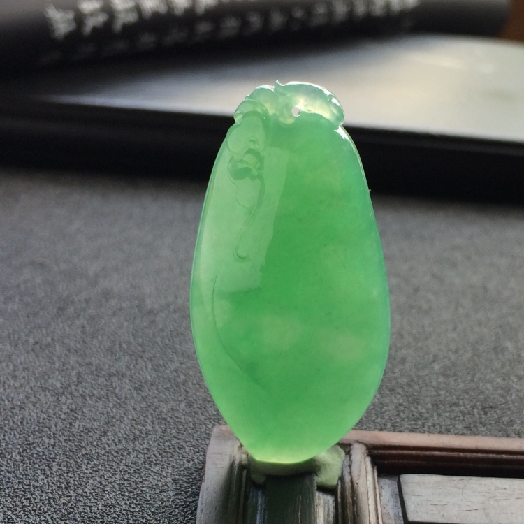 （超值推荐）糯冰种豆色福瓜挂件