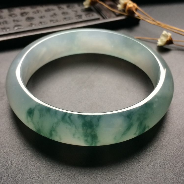 （超值推荐）冰种飘花手镯（55.4mm）