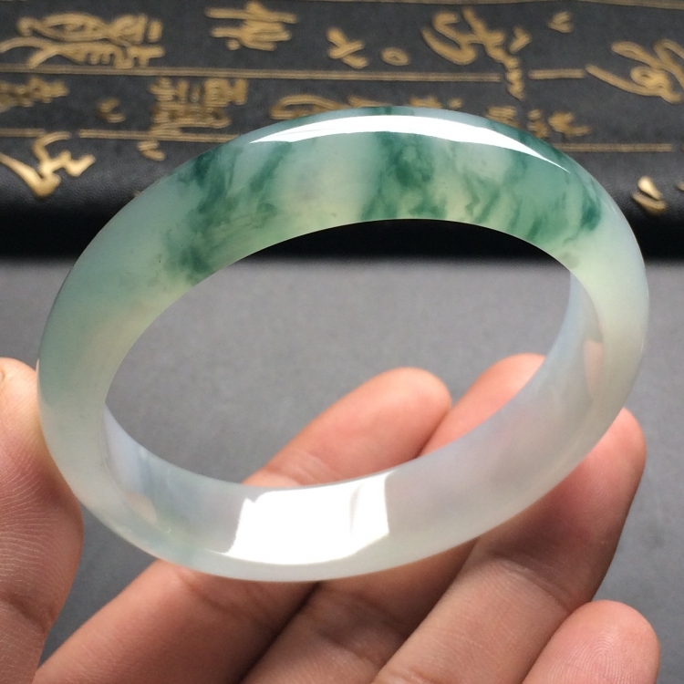 （超值推荐）冰种飘花手镯（55.4mm）