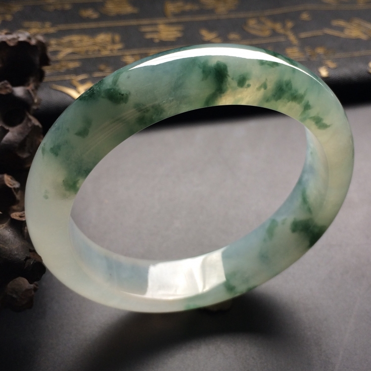 （超值推荐）冰种飘花手镯（56.5mm）